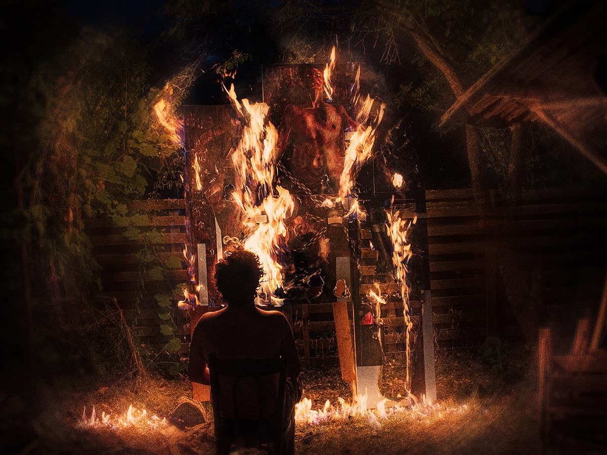 Simply a need to express myself. (I have a love-hate relationship with my Romanian- English...)